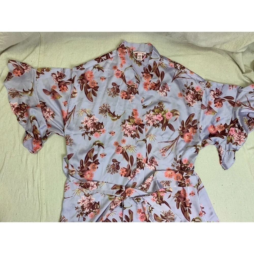 Victoria’s Secret Floral Ruffle Shortie Robe NWT